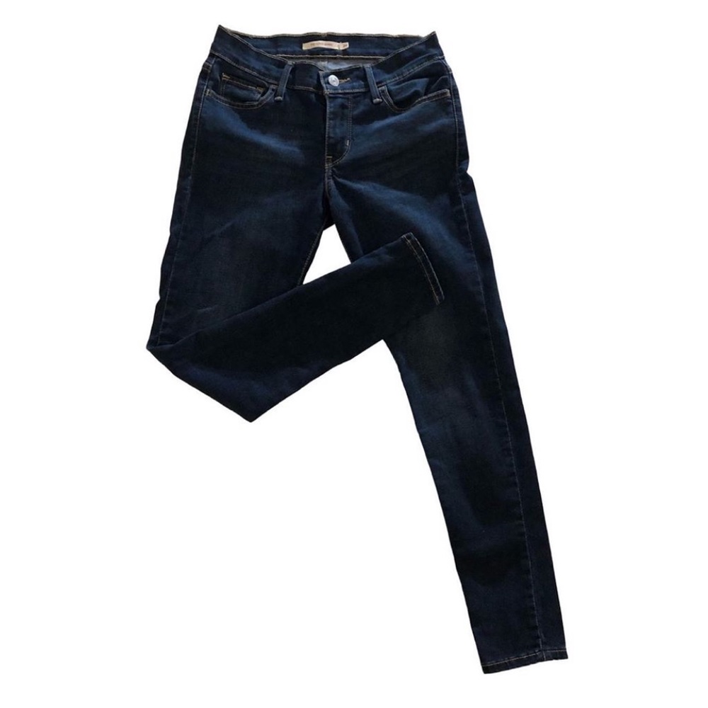 Levi jeans